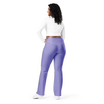 Cachy’s Urban high-waisted flared leggings for women, available in multiple colours, perfect for sporty and casual streetwear style