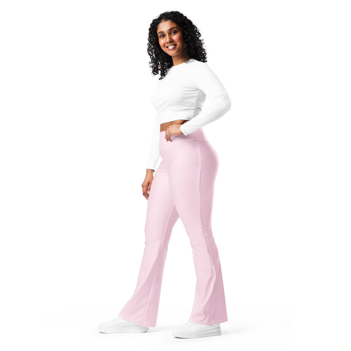 Cachy’s Urban high-waisted flared leggings for women, available in multiple colours, perfect for sporty and casual streetwear style
