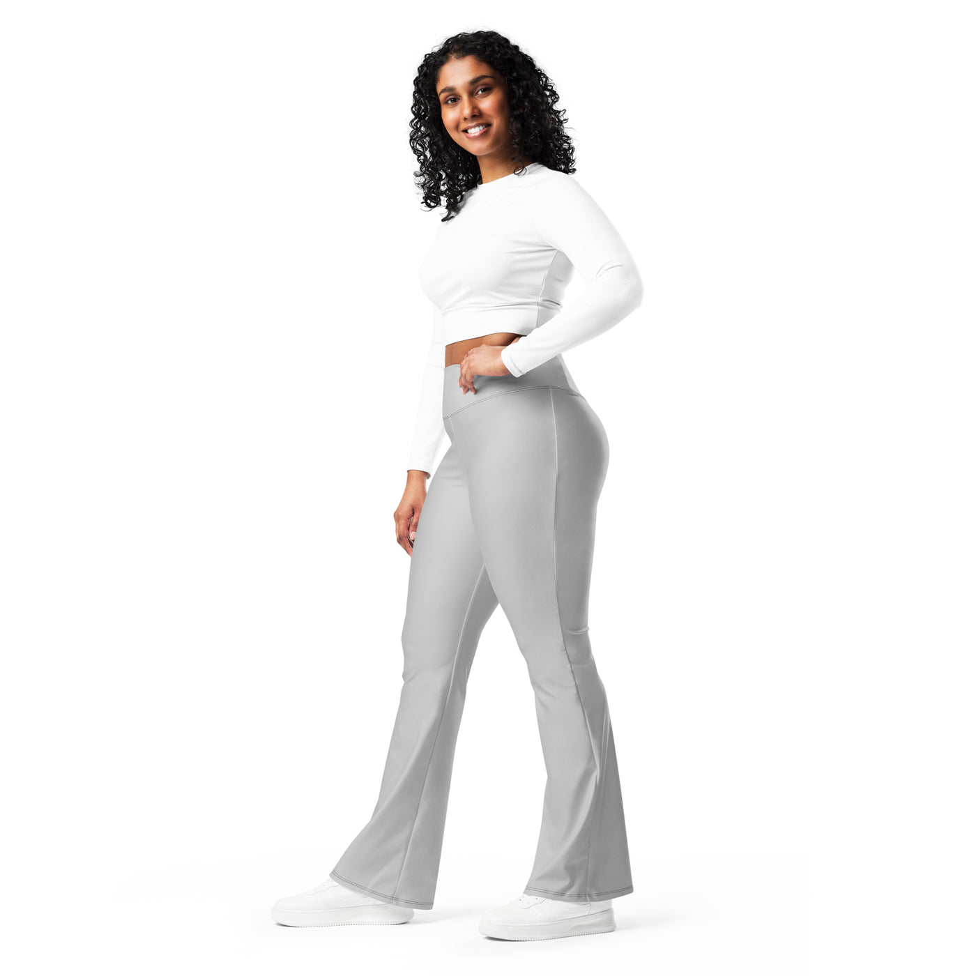 Cachy’s Urban high-waisted flared leggings for women, available in multiple colors, perfect for sporty and casual streetwear style