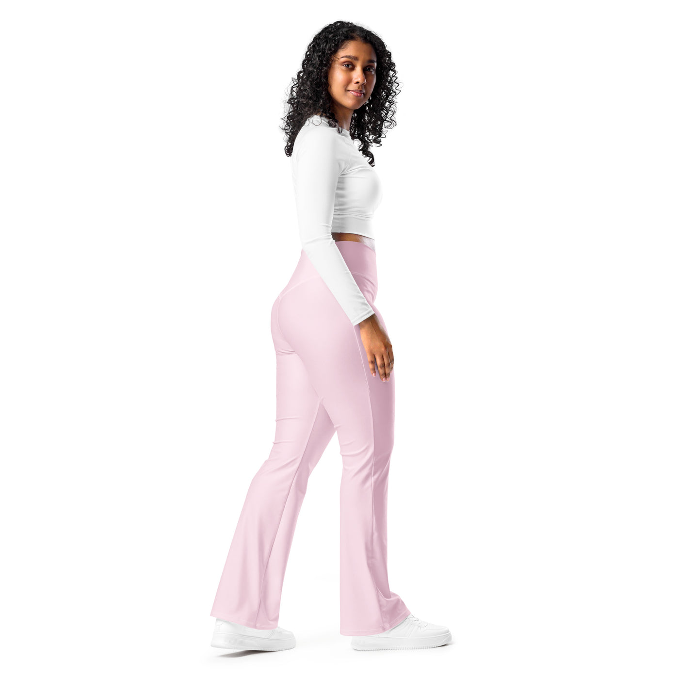 Cachy’s Urban high-waisted flared leggings for women, available in multiple colours, perfect for sporty and casual streetwear style