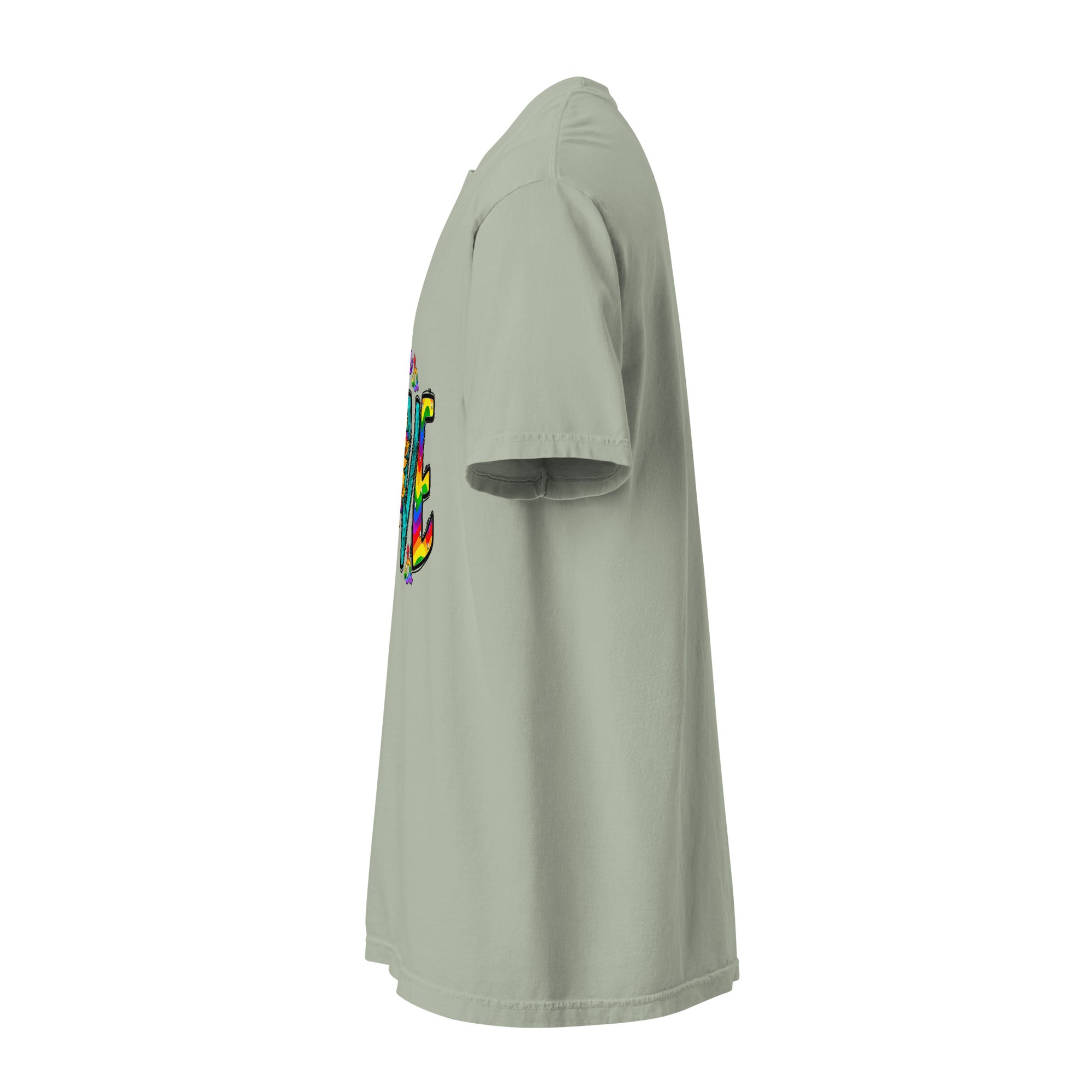 Cachy’s Urban t-shirt with colourful “Choose Love” graphic featuring sunflower and rainbow design