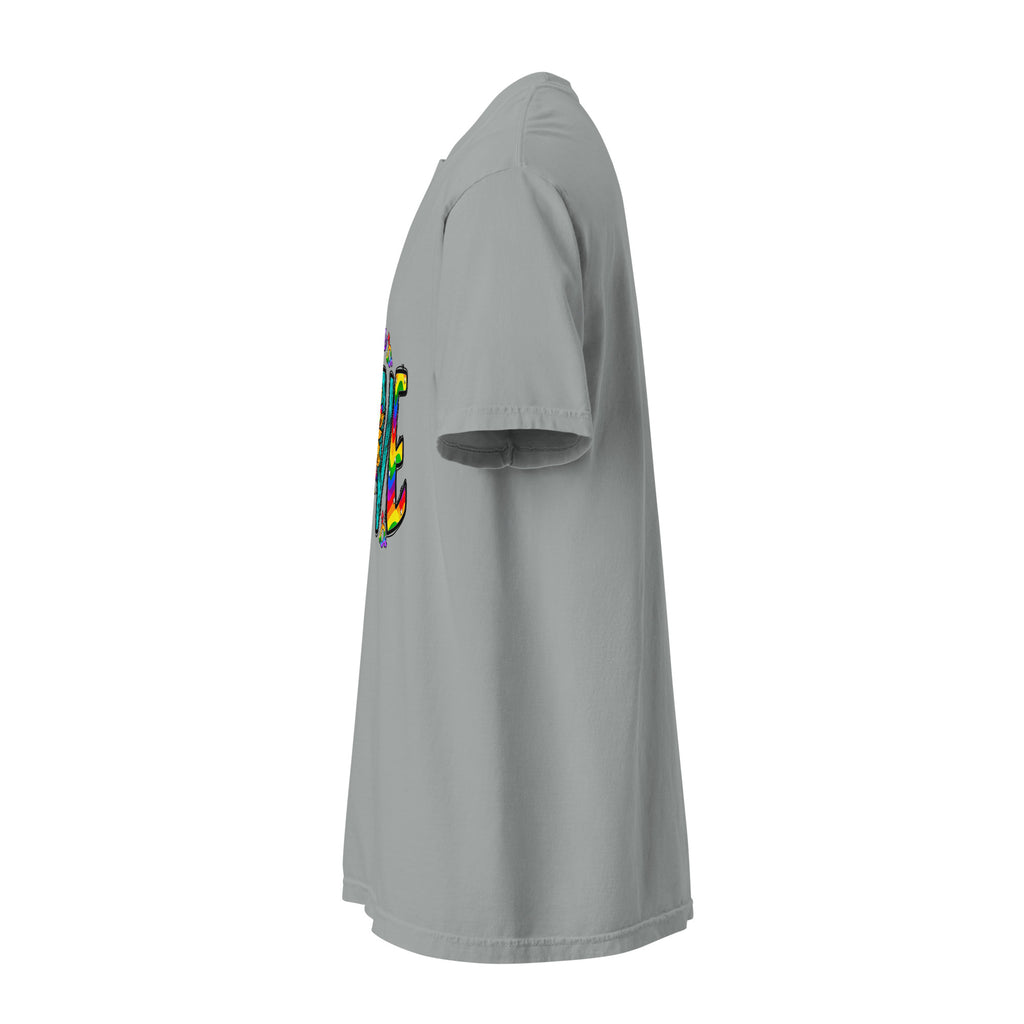 Cachy’s Urban t-shirt with colourful “Choose Love” graphic featuring sunflower and rainbow design