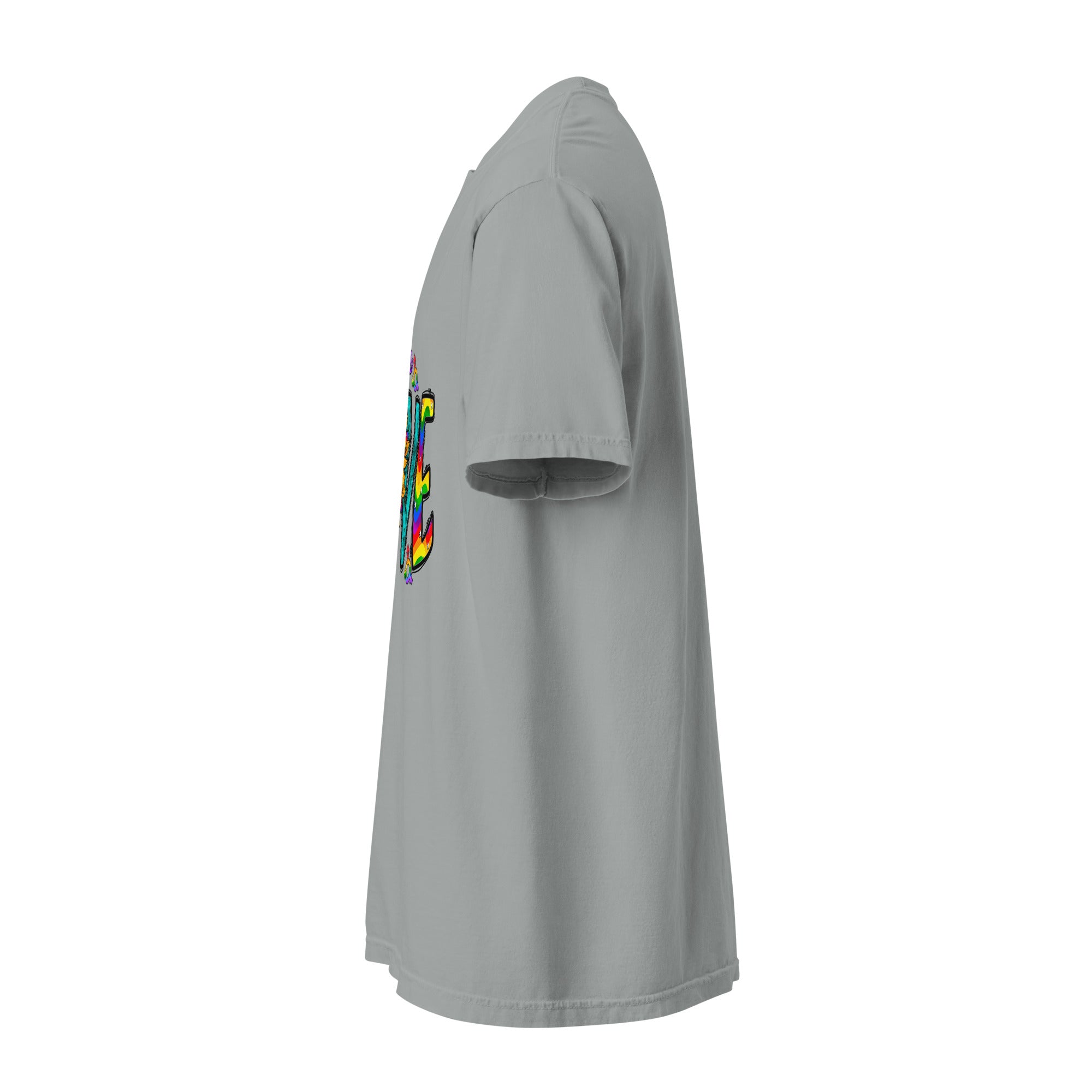 Cachy’s Urban t-shirt with colourful “Choose Love” graphic featuring sunflower and rainbow design